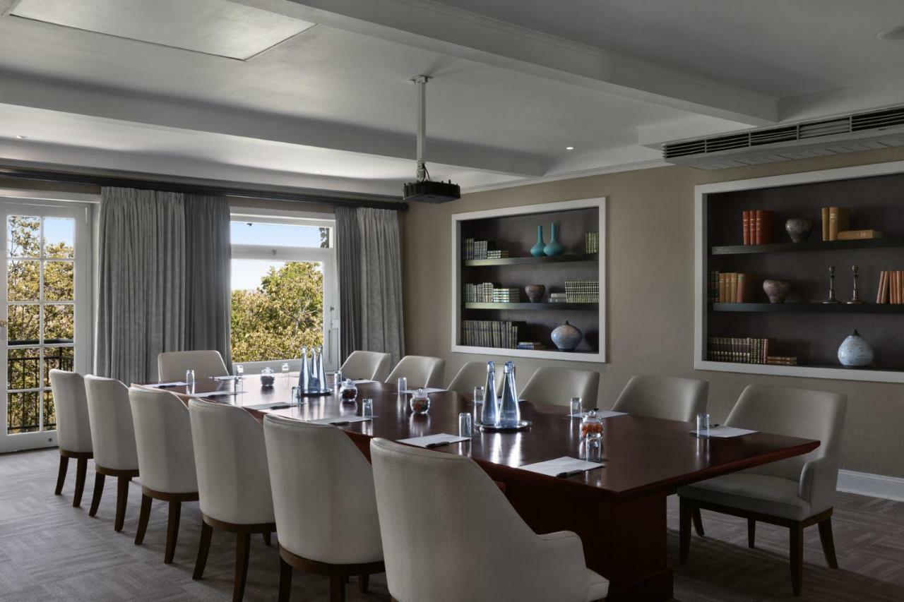 Mount Grace Hotel & Spa Magaliesburg Exterior foto The Boardroom at the Cape Town International Convention Centre